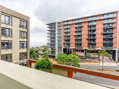 2 Bedroom Apartment For Sale in Umhlanga - MHnw.webp