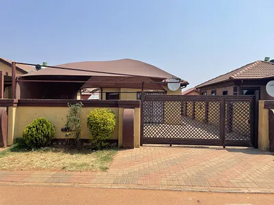 3 Bedroom House For Sale in Soshanguve - qe0h.webp
