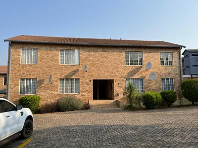 2 Bedroom Townhouse For Sale in Randburg - eyVI.webp