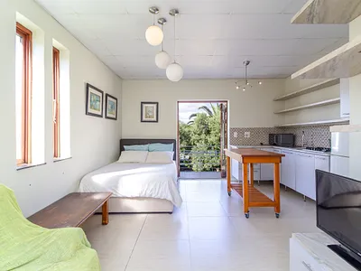 0.5 Bedroom Apartment To Rent in Cape Town - img
