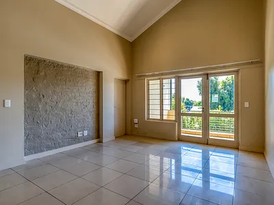 2 Bedroom Apartment To Rent in Johannesburg - img