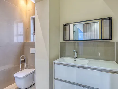 5 Bedroom House To Rent in Johannesburg - img