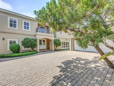 5 Bedroom House To Rent in Sandton - img