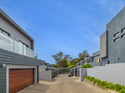 3 Bedroom House For Sale in Sandton - img