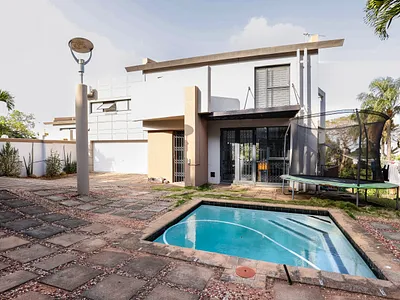 3 Bedroom Townhouse For Sale in Durban - img