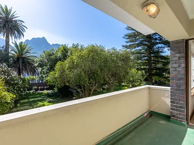 1 Bedroom Apartment For Sale in Rondebosch Village, Cape Town - NJuR.webp
