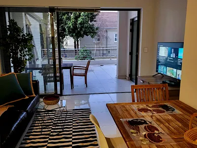 2 Bedroom Apartment To Rent in Hyde Park, Sandton - oF1n.webp