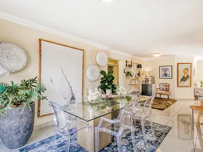 2 Bedroom Apartment For Sale in Sandringham, Johannesburg - RWvh.webp