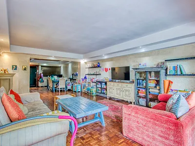 3 Bedroom Apartment For Sale in Illovo, Sandton - 6tlP.webp