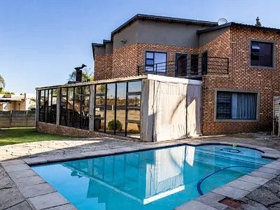 4 Bedroom House For Sale in Kempton Park - VxFJ.webp