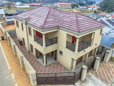 4 Bedroom House For Sale in Johannesburg - gf5T.webp