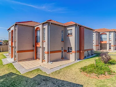 2 Bedroom Apartment For Sale in Johannesburg - 22jv.webp