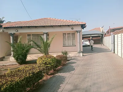 3 Bedroom House For Sale in Pretoria - 6NDp.webp