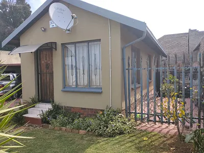 3 Bedroom House For Sale in Johannesburg - img