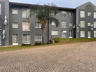 2 Bedroom Apartment For Sale in Johannesburg - img