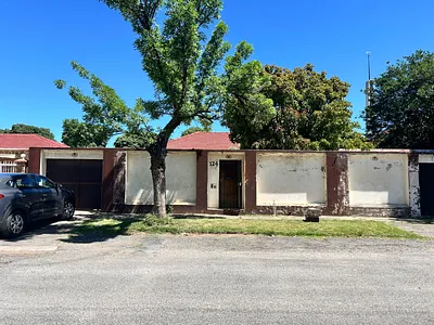 3 Bedroom House For Sale in Johannesburg - img