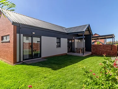 4 Bedroom Townhouse For Sale in Randburg - img