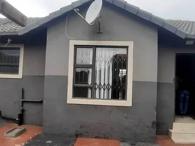 3 Bedroom House For Sale in Johannesburg - l188.webp