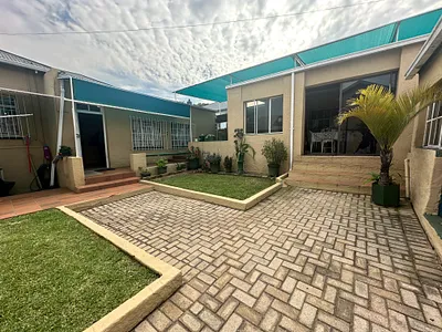 3 Bedroom House For Sale in Alberton - OWH1.webp