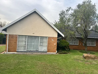 3 Bedroom House For Sale in Alberton - NX9d.webp
