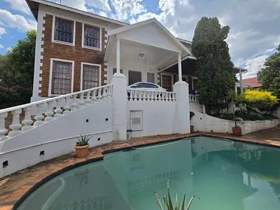 4 Bedroom House For Sale in Johannesburg - 3X3m.webp