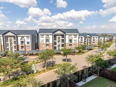2 Bedroom Apartment To Rent in Aspen Hills Nature Estate, Johannesburg - vtB3.webp