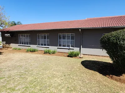 3 Bedroom House For Sale in Alberton - dxGb.webp