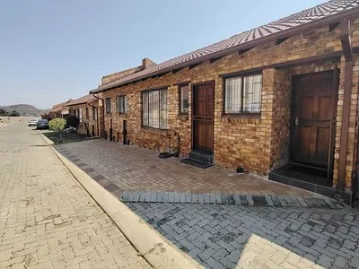 3 Bedroom House For Sale in Johannesburg - img