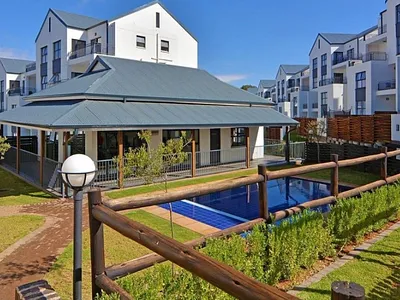 1 Bedroom Apartment To Rent in Johannesburg - pygW.webp