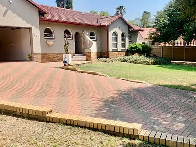 3 Bedroom House For Sale in Johannesburg - WFWM.webp