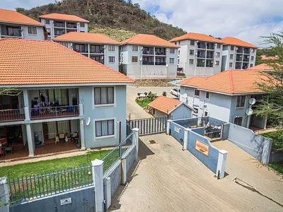 3 Bedroom Apartment For Sale in Johannesburg - img