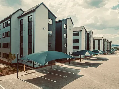 2 Bedroom Apartment For Sale in Johannesburg - 13BG.webp