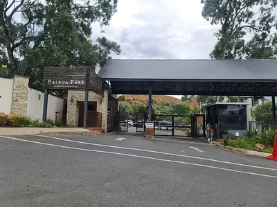 1 Bedroom Apartment To Rent in Johannesburg - 5MUP.webp