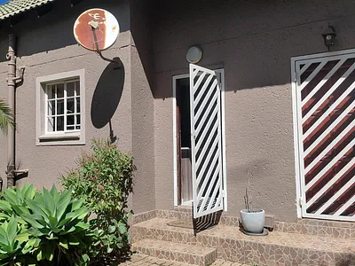 2 Bedroom Apartment For Sale in Alberton - 3RPF.webp