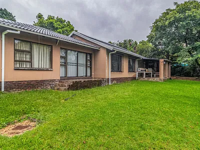 3 Bedroom House For Sale in Randburg - img