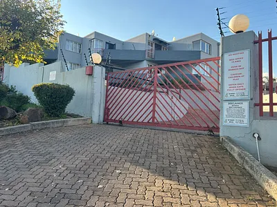 2 Bedroom Apartment For Sale in Johannesburg - 95X4.webp