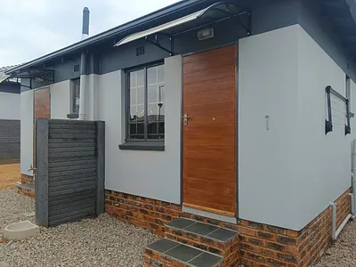 Room To Rent in Pretoria - T0Rj.webp