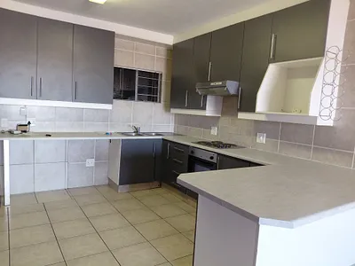 2 Bedroom Apartment To Rent in Alberton - img