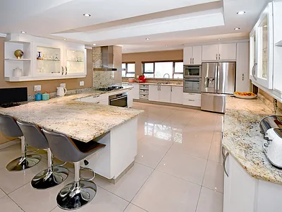 5 Bedroom House For Sale in Sandton - img