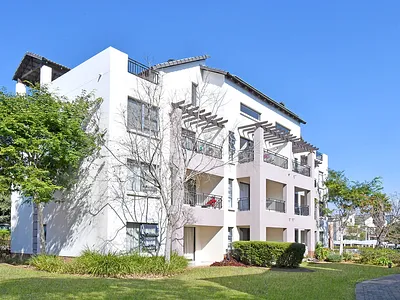 2 Bedroom Apartment For Sale in Sandton - img