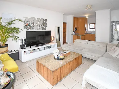2 Bedroom Apartment For Sale in Sandton - Gm55.webp