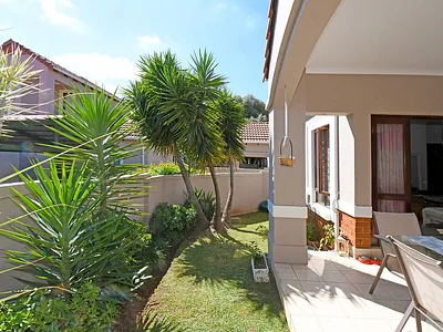 2 Bedroom Apartment For Sale in Sandton - jdBx.webp