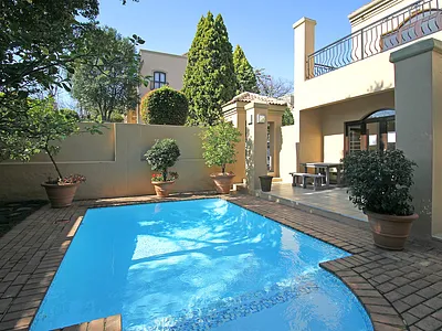 1 Bedroom Apartment For Sale in Sandton - rdwQ.webp