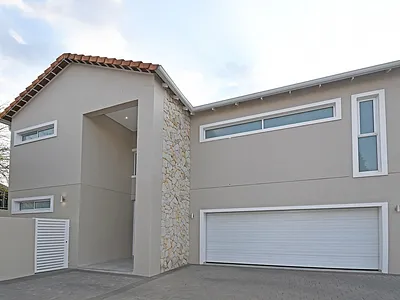 4 Bedroom Townhouse For Sale in Sandton - img