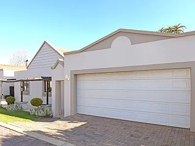 3 Bedroom House For Sale in Sandton - Akec.webp
