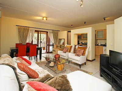 2 Bedroom Apartment For Sale in Sandton - 6L0k.webp