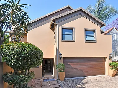 4 Bedroom House For Sale in Sandton - img