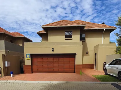 3 Bedroom Townhouse For Sale in Sandton - img
