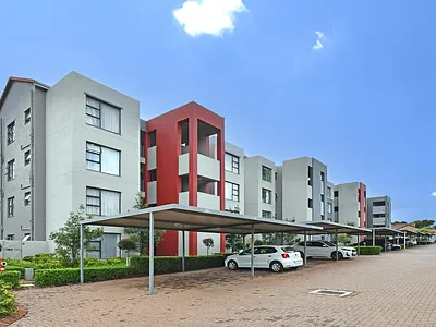 2 Bedroom Apartment For Sale in Sandton - Oq9v.webp