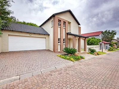 3 Bedroom House For Sale in Sandton - img
